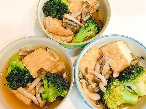 簡単です♪厚揚げとしめじとブロッコリーの煮物